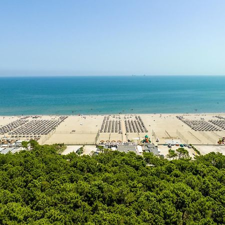 Hotel Columbia Marina Romea Exterior photo