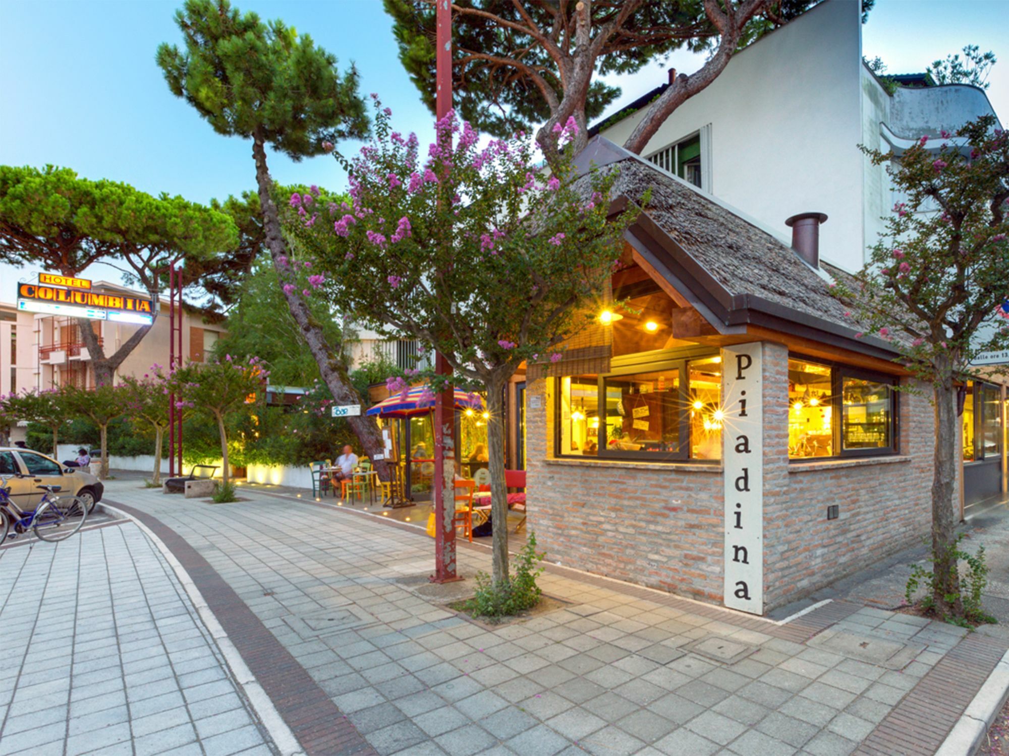 Hotel Columbia Marina Romea Exterior photo